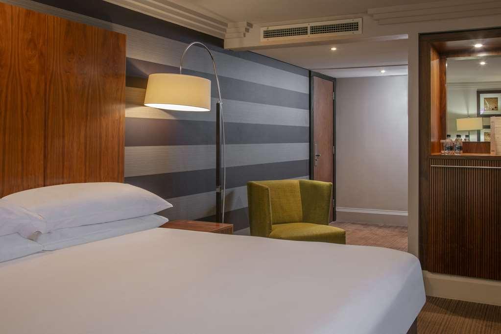 Doubletree By Hilton Stratford-Upon-Avon, United Kingdom Otel Oda fotoğraf