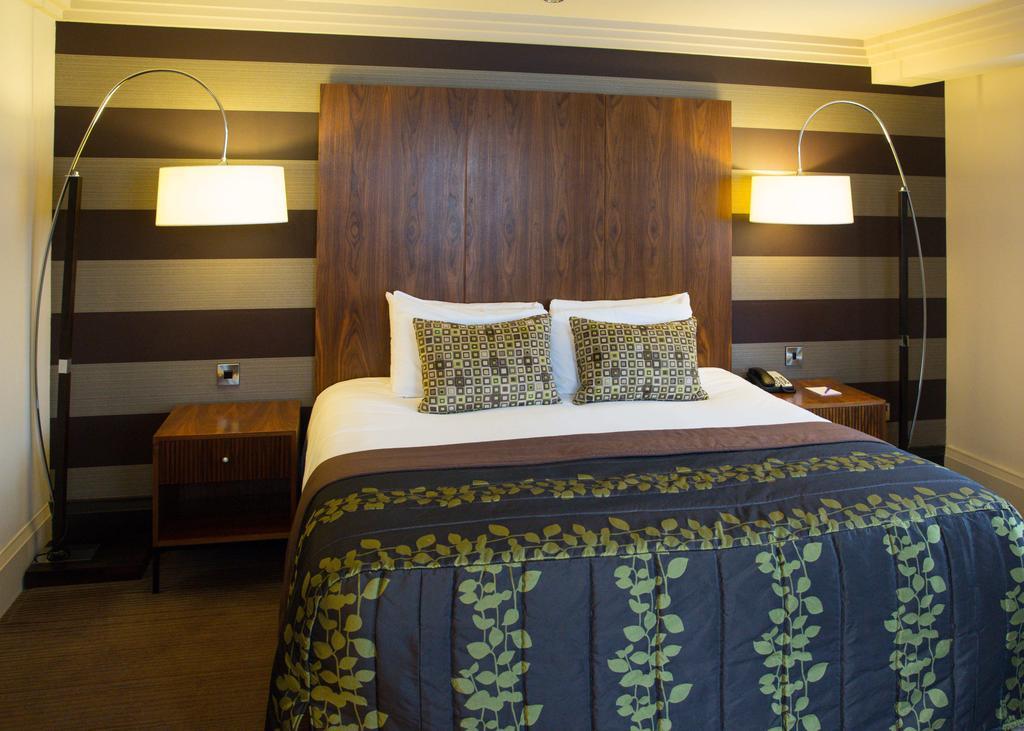 Doubletree By Hilton Stratford-Upon-Avon, United Kingdom Otel Dış mekan fotoğraf